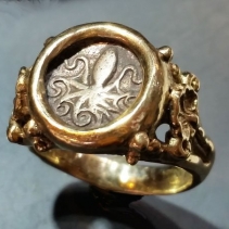 Octopus, AR Litra, 14kt Gold Ring