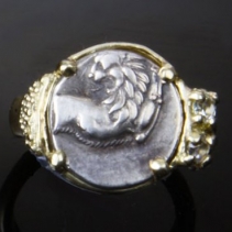 Ancient Coin, Lion, 14kt Gold Ring with Diamonds