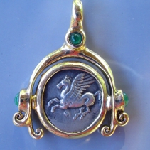 Pegasus, 14kt Pendant with Emeralds