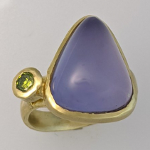 Lavender Chalcedony, 14kt Gold Ring