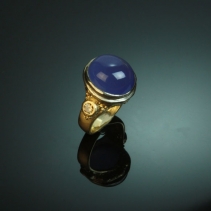 Lavender Chalcedony, 14kt Gold Ring with Diamonds