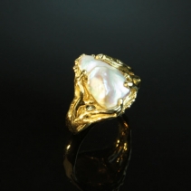 Freshwater Pearl in 14kt Gold Ring