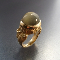 Moonstone, 14kt Gold Ring
